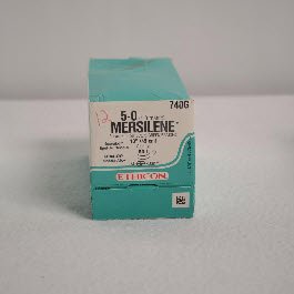 Nonabsorbable Suture with Needle Mersilene Polyester RD-1 1/4 Circle Center Point Spatula Needle Size 5-0 Braided 