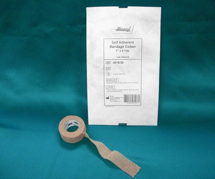 3M Coban Self-adherent Closure Cohesive Bandage, 1-1/2 Inch x 5 Yard (Case of 30)