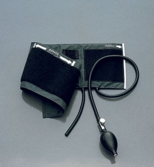 Reusable Blood Pressure Cuff WelchAllyn 29 to 42 cm Arm Nylon Cuff Adult Cuff (Each)