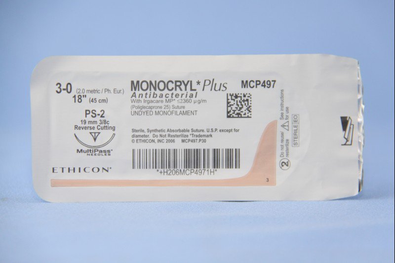 Absorbable Antibacterial Suture with Needle Monocryl Plus Poliglecaprone 25 with Irgacare MP Antibacterial Suture PS-2 3/8 Circle Precision Reverse Cutting Needle Size 3-0 Monofilament 