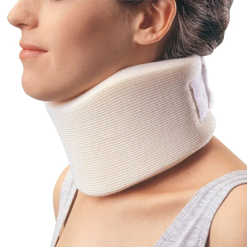ProCare Form Fit Cervical Collar, Medium (Each)
