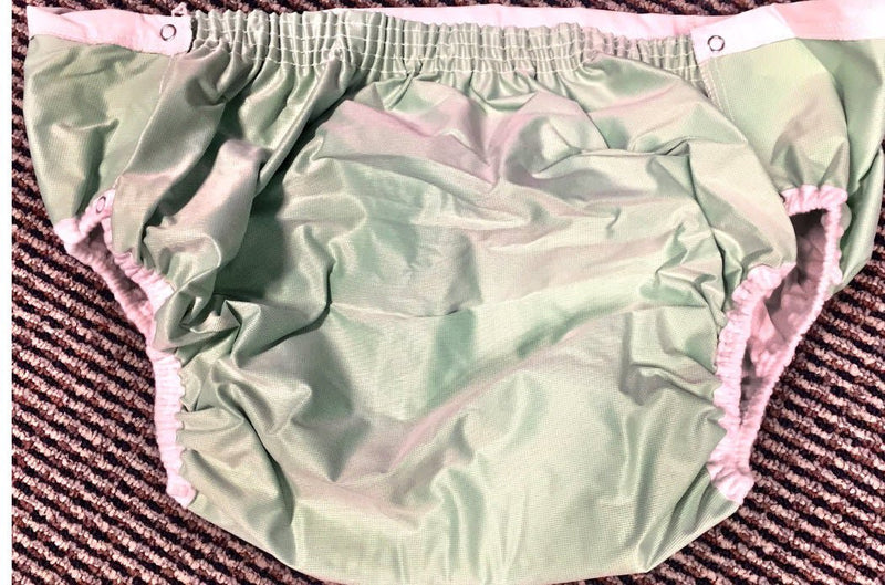 Heavy Absorbency Reusable Incontinence Brief, Large (Dozen)