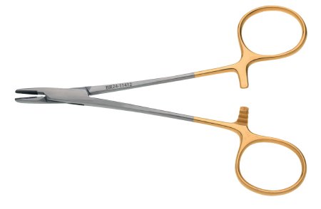 BR Surgical DERF Needle Holder, serrated, 4¾" TC 