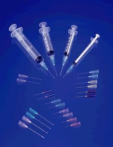 Standard Hypodermic Syringe with Needle ExelInt 10 mL 1 Inch 18 Gauge NonSafety Regular Wall 