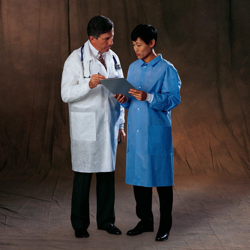 O&M Halyard Inc Basic Lab Coat (25/CS) 