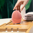 LUNA 4 Facial Cleansing Device for Balanced Skin 