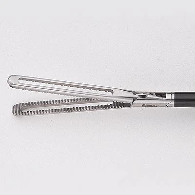 Sklartech 5000 Fenestrated Grasping Forceps - Long Jaws. Complete Instrument 33cm 5mm - 31-9095yc