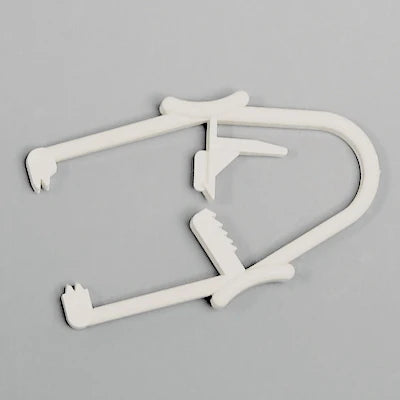 Disposable Plastic Towel Clamp - Case of 500 - 96-5655bns