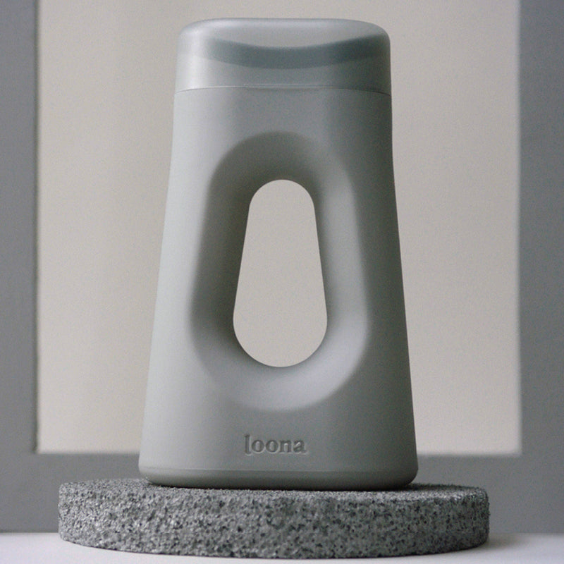The Loona Female Urinal, Moon Grey 