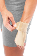 Compression Glove Mueller Compression & Support Gloves Fingerless Small / Medium Over-the-Wrist Length Ambidextrous (Each)
