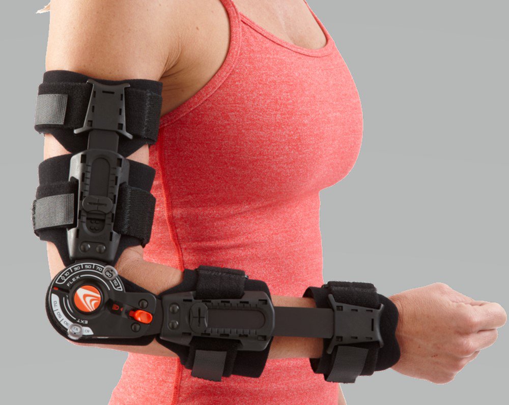 Breg Elbow Support T-Scope Standard Right Elbow Black 