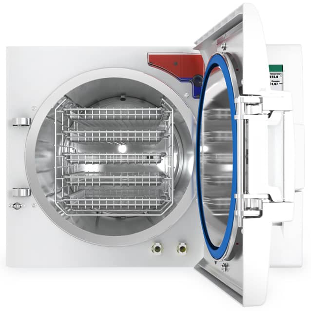 Tuttnauer tvet 11E Automatic Autoclave open door